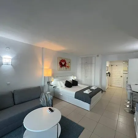 Benalbeach En La Playa Apartment *