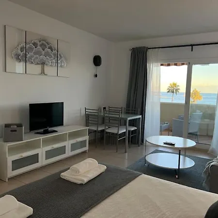 Apartment Benalbeach En La Playa Benalmadena